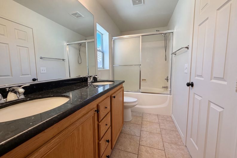 Photo 18 of 22 of 7274 Pine Barrens St, Las Vegas, NV