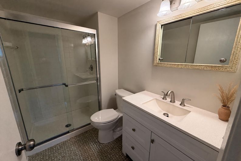 Photo 9 of 24 of 12228 Allen Dr, Burnsville, MN