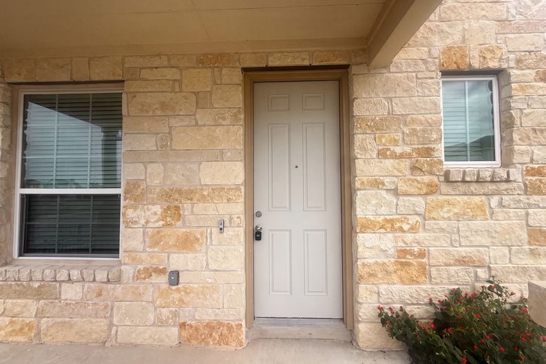 Photo 20 of 22 of 304 Lost Mine Peak Ln, Dripping Springs, TX