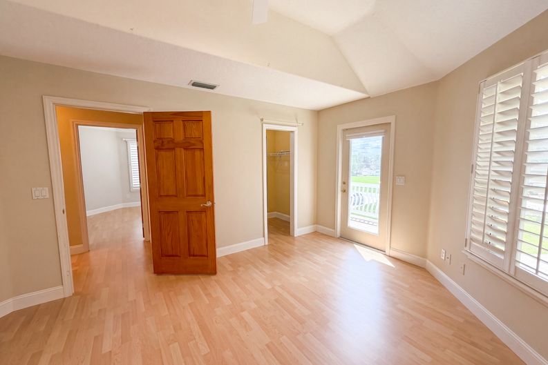 Photo 24 of 31 of 4335 SE 8th St, Ocala, FL