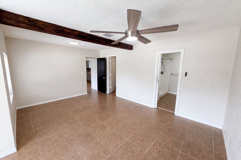 Photo 4 of 29 of 1907 Sue Ann St, Orlando, FL