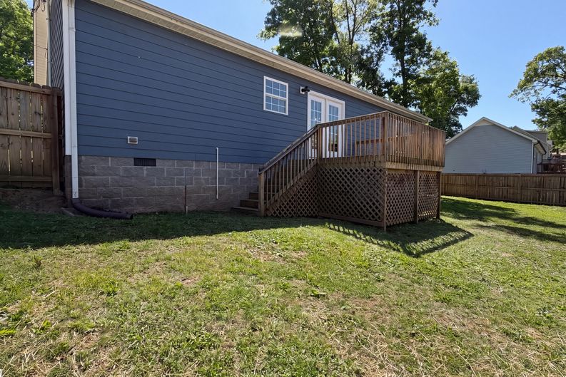 Photo 5 of 24 of 109 Coco Ln, Lewisburg, TN