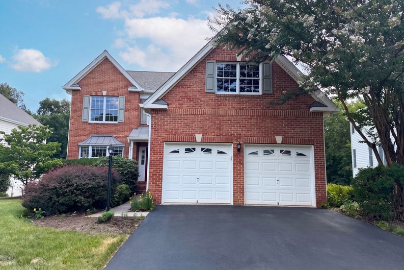 Photo 40 of 43 of 15559 Brown Deer Ct, Haymarket, VA