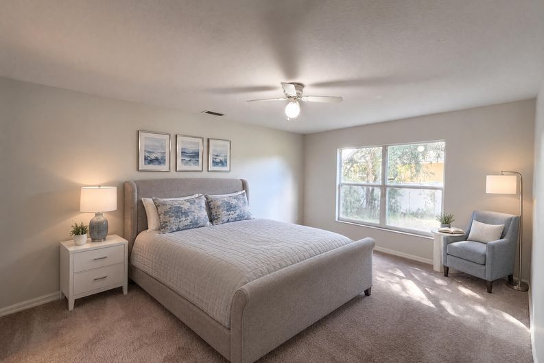 Photo 4 of 18 of 1021 Dekleva Dr, Apopka, FL