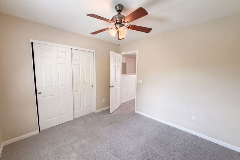 Photo 15 of 28 of 252 Cameron St, Summerville, SC