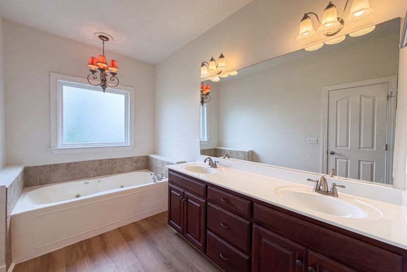 Photo 18 of 30 of 1044 Laramie Ct, Murfreesboro, TN