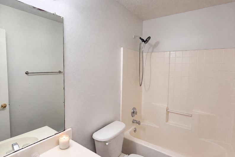 Photo 20 of 24 of 441 Longshore Dr, Little Elm, TX
