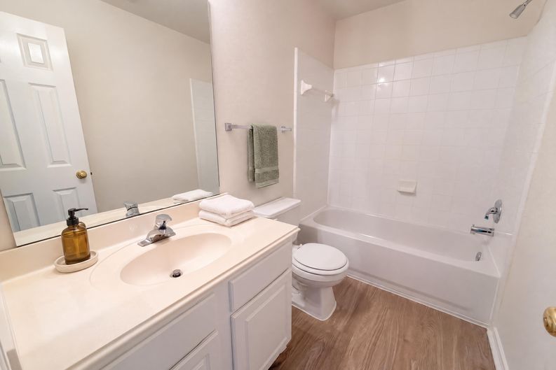Photo 16 of 23 of 67 Marble Rock Pl, Spring, TX