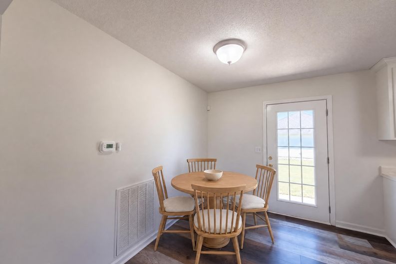 Photo 18 of 21 of 2319 Forrest Fields Dr, Chapel Hill, TN