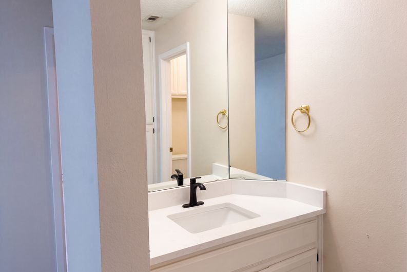 Photo 12 of 16 of 3801 Menchaca Rd, Austin, TX