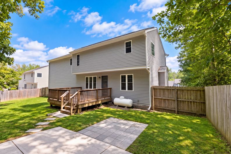 Photo 5 of 22 of 6413 Autumn Mist Way, Chesterfield, VA