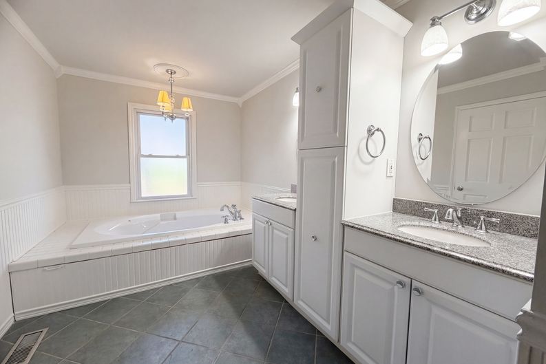Photo 10 of 20 of 1512 Buckingham Ave, Gastonia, NC