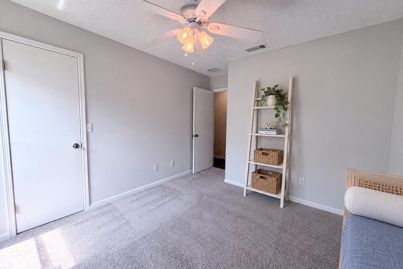 Photo 12 of 17 of 1708 Ashwood Cir, Middleburg, FL