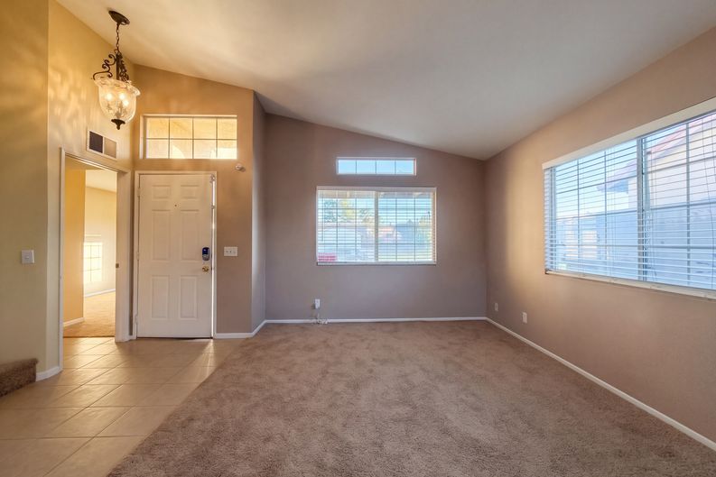 Photo 7 of 21 of 5717 Lisbon Ct, Palmdale, CA