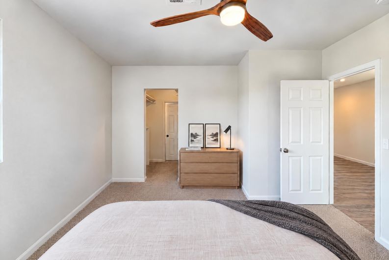 Photo 10 of 29 of 1131 E Virginia Ave, Phoenix, AZ