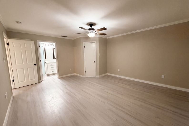 Photo 10 of 18 of 13214 Deepwater Cir, Corpus Christi, TX
