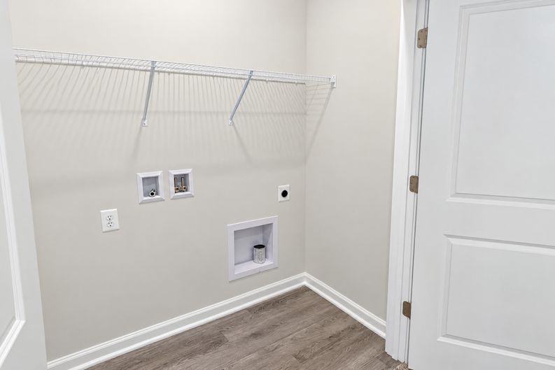 Photo 18 of 21 of 9243 Magellan Pkwy, Glen Allen, VA