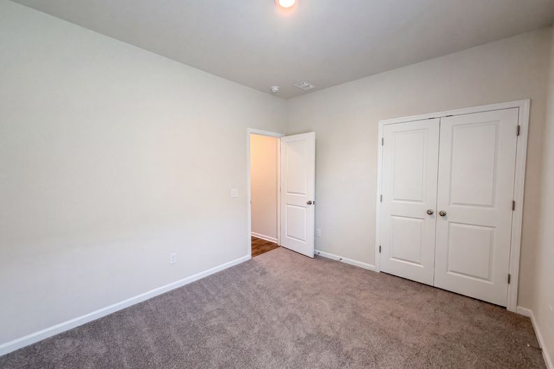 Photo 13 of 18 of 150 Wappoo Trace Ln, Summerville, SC