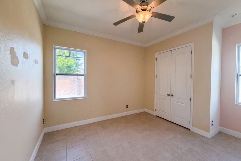 Photo 11 of 29 of 918 Blackthorn Dr, Apopka, FL