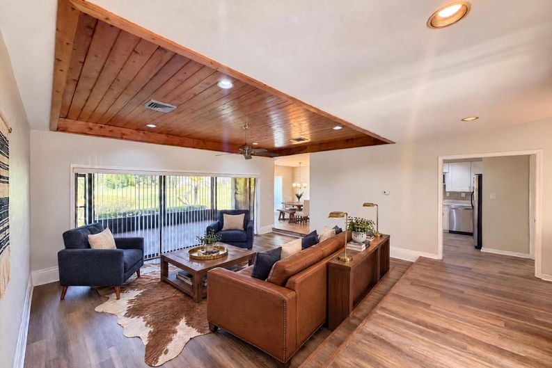Photo 3 of 22 of 109 Tuxford Dr, Haines City, FL