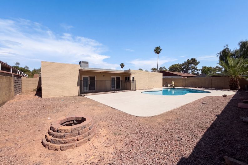 Photo 20 of 21 of 817 W Isabella Ave, Mesa, AZ