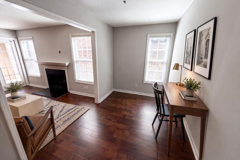 Photo 6 of 31 of 2090 River Heights Walk SE, Marietta, GA