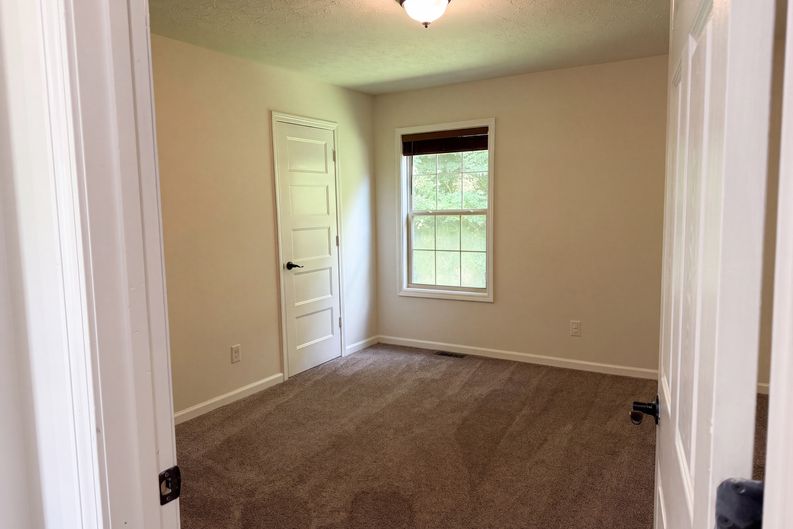 Photo 11 of 22 of 161 Brady Cole Ln, Lafayette, TN