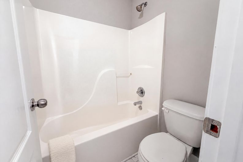 Photo 17 of 32 of 4468 Karron Dr, Powder Springs, GA