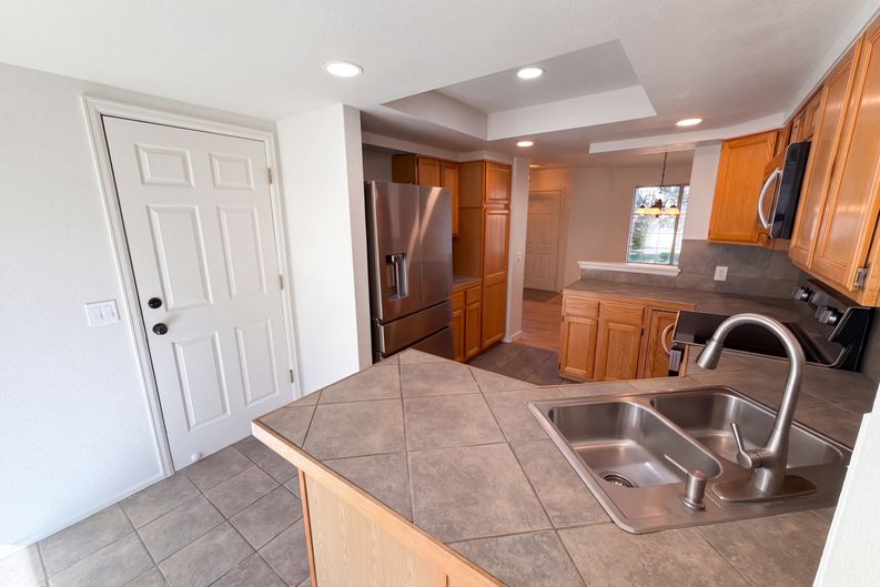 Photo 7 of 35 of 2064 S Xenia Way, Denver, CO