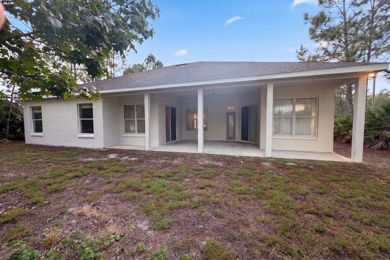 Photo 5 of 25 of 27 Russman Ln, Palm Coast, FL