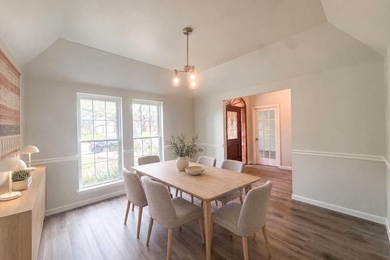 Photo 8 of 27 of 15626 Dove Meadow St, San Antonio, TX