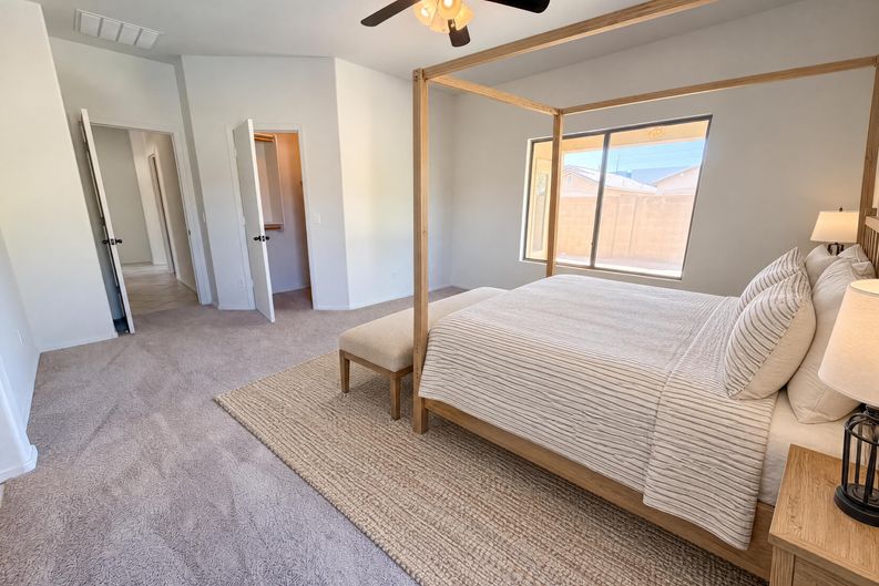 Photo 4 of 17 of 13026 W Corrine Dr, El Mirage, AZ