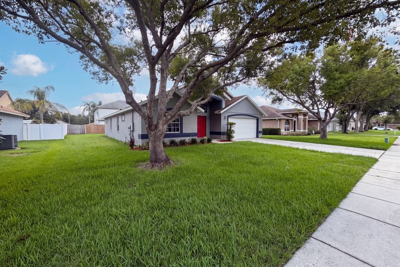 Photo 26 of 31 of 721 Sunburst Cove Ln, Winter Garden, FL