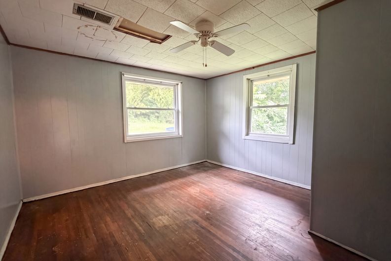 Photo 14 of 29 of 3609 Poplar Ln, Adamsville, AL
