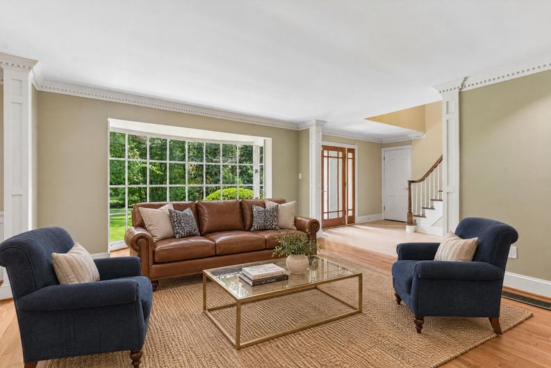 Photo 65 of 87 of 3135 Spalding Dr, Sandy Springs, GA