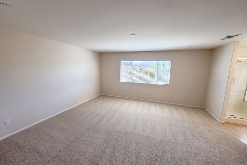 Photo 4 of 19 of 40959 Vauxhall Ct, Lake Elsinore, CA