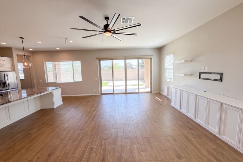 Photo 44 of 55 of 4511 N 93rd Dr, Phoenix, AZ