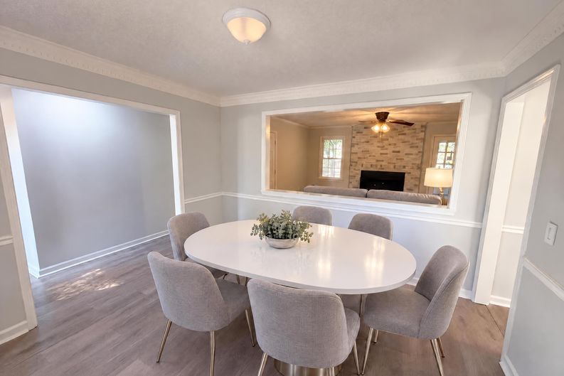 Photo 9 of 20 of 136 Cressfell Rd, Irmo, SC