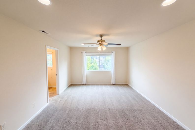 Photo 12 of 21 of 13875 SE Kingsfisher Way, Happy Valley, OR
