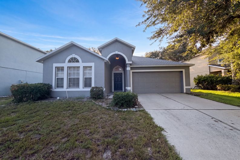 Photo 22 of 25 of 106 Cabrillo Dr, Groveland, FL