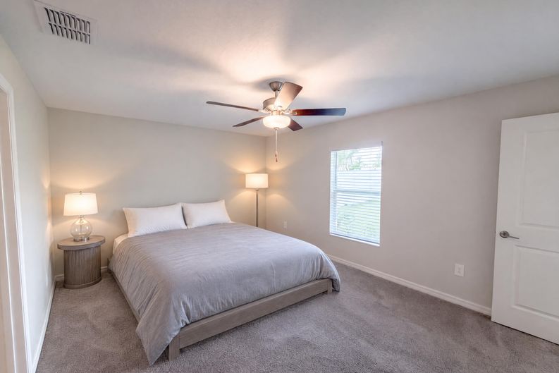 Photo 9 of 18 of 3513 Radiant Mountain Dr, Plant City, FL