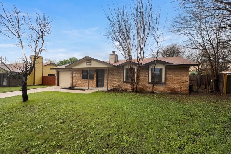 Photo 7 of 17 of 908 Hackberry St, Copperas Cove, TX