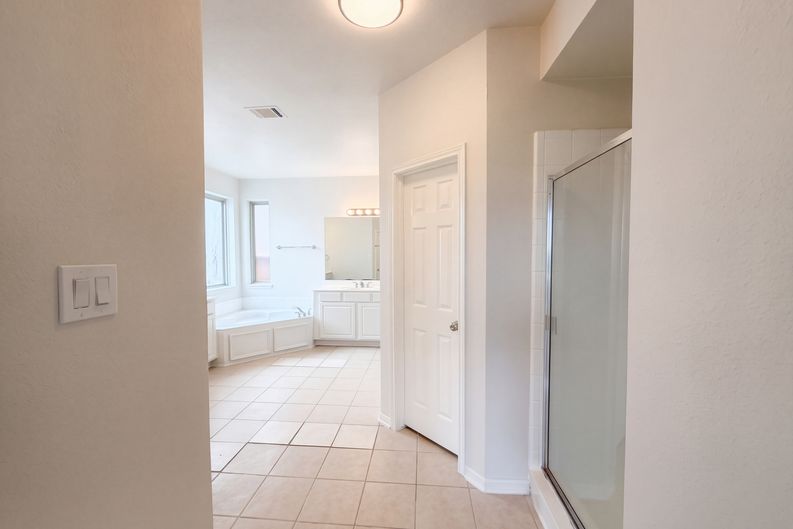 Photo 22 of 45 of 1702 Corona Del Mar Dr, Missouri City, TX