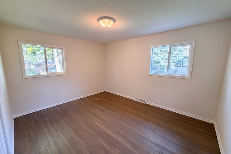 Photo 11 of 22 of 4423 Tyler St NE, Columbia Heights, MN