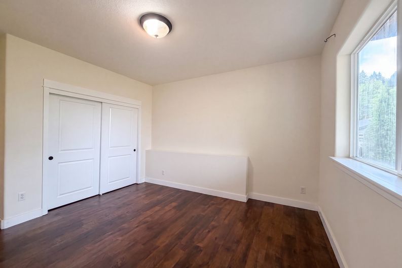 Photo 14 of 32 of 12606 NW Larry Ct, Portland, OR