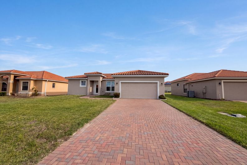 Photo 18 of 22 of 446 Cinnamon Dr, Kissimmee, FL