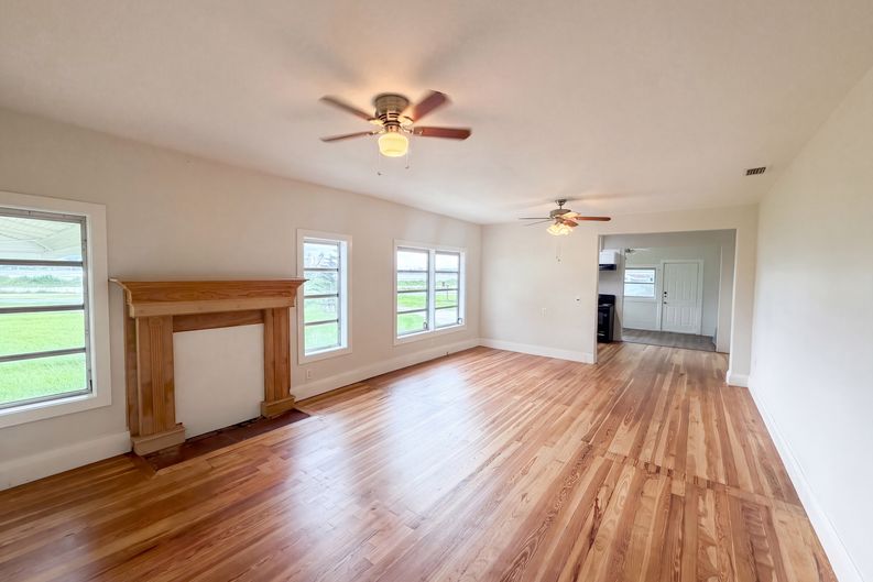 Photo 14 of 27 of 4805 Coronet Rd, Plant City, FL