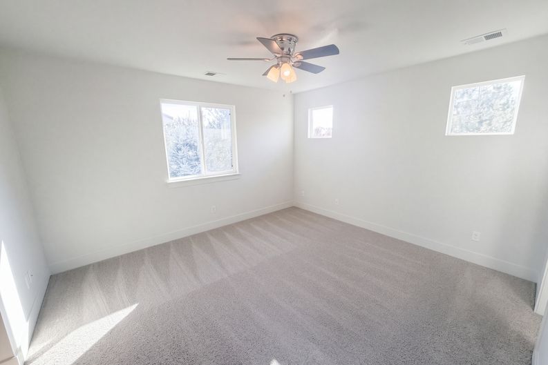 Photo 4 of 64 of 10469 Rutledge St, Parker, CO