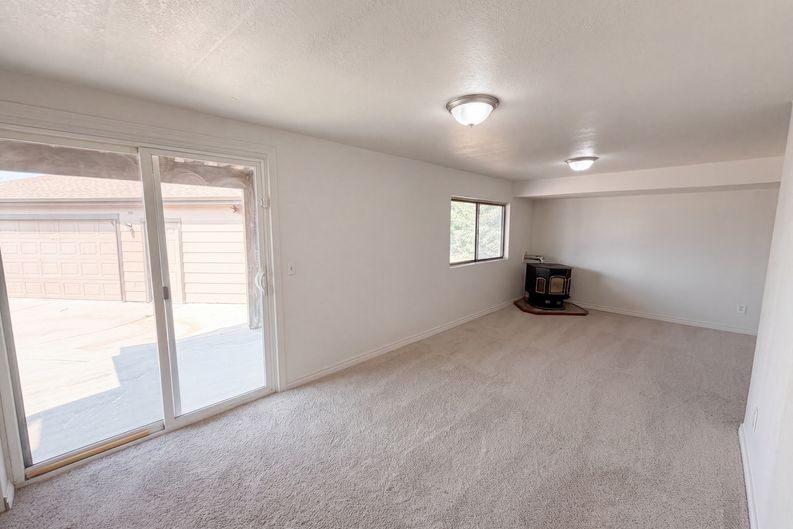 Photo 12 of 38 of 8273 W Plymouth Pl, Littleton, CO