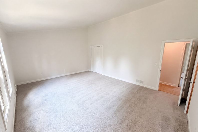 Photo 15 of 40 of 3962 Spalding Holw, Peachtree Corners, GA